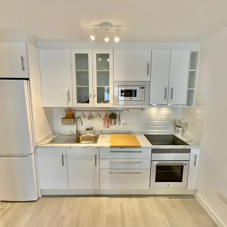 Oasis Brisa Marina アパート バハマル